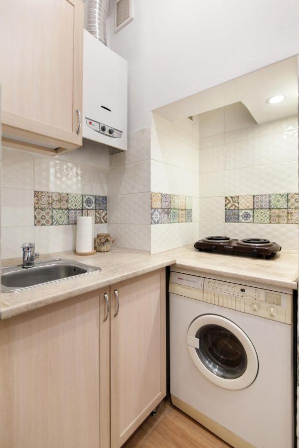 Apartment On Krakivska Street Leópolis Exterior foto