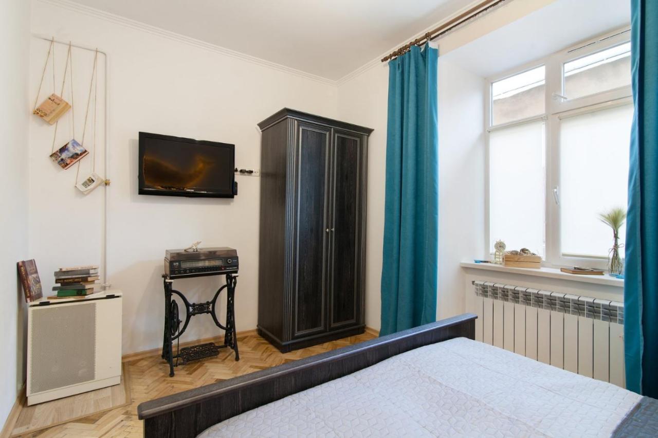 Apartment On Krakivska Street Leópolis Exterior foto